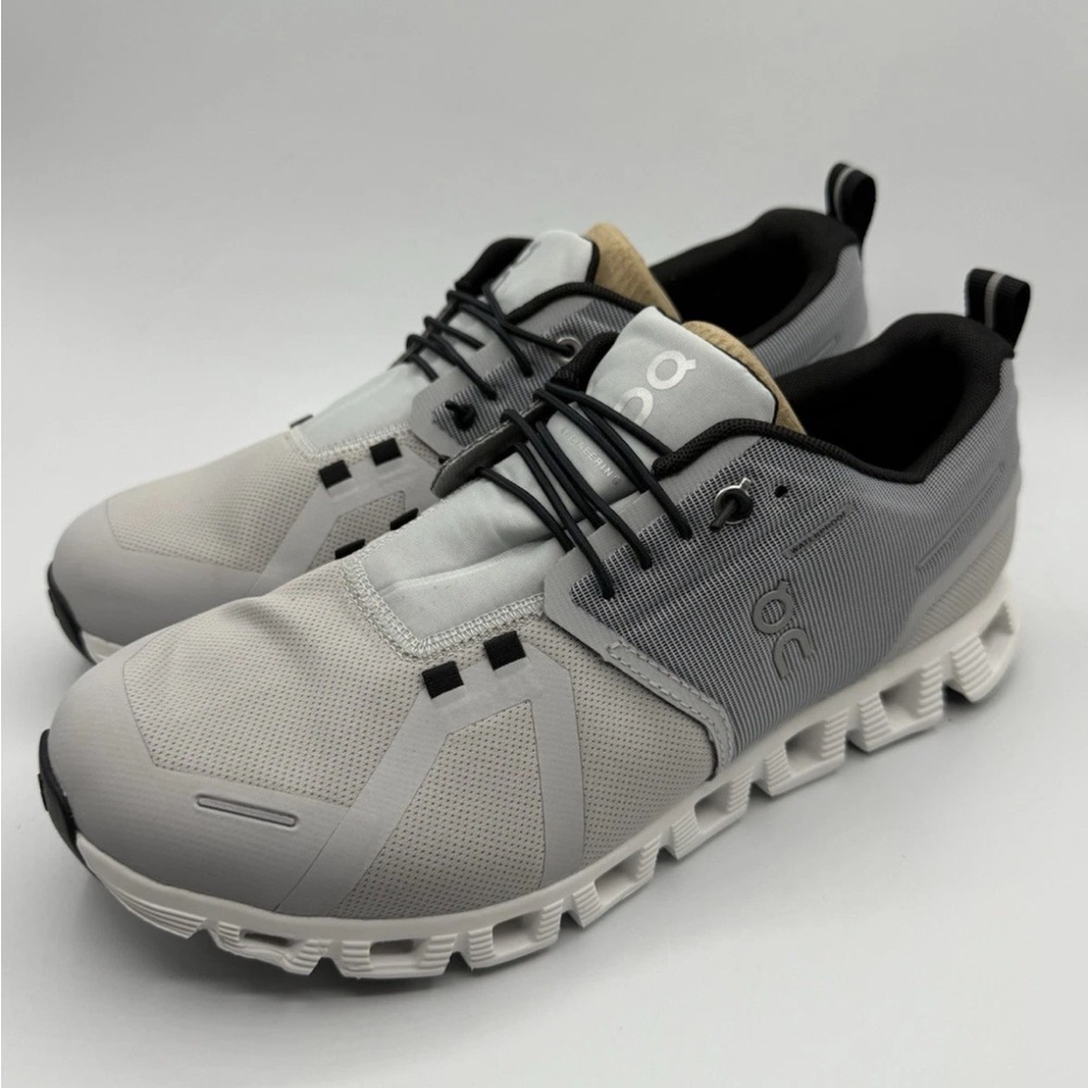 on Clouds 5 Waterproof Running Shoes Women's US size 8 Glacier White - Picture 2 of 5